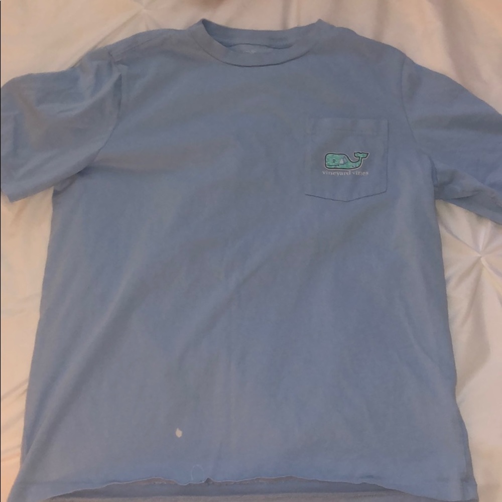 Gently used vineyard vines tees.